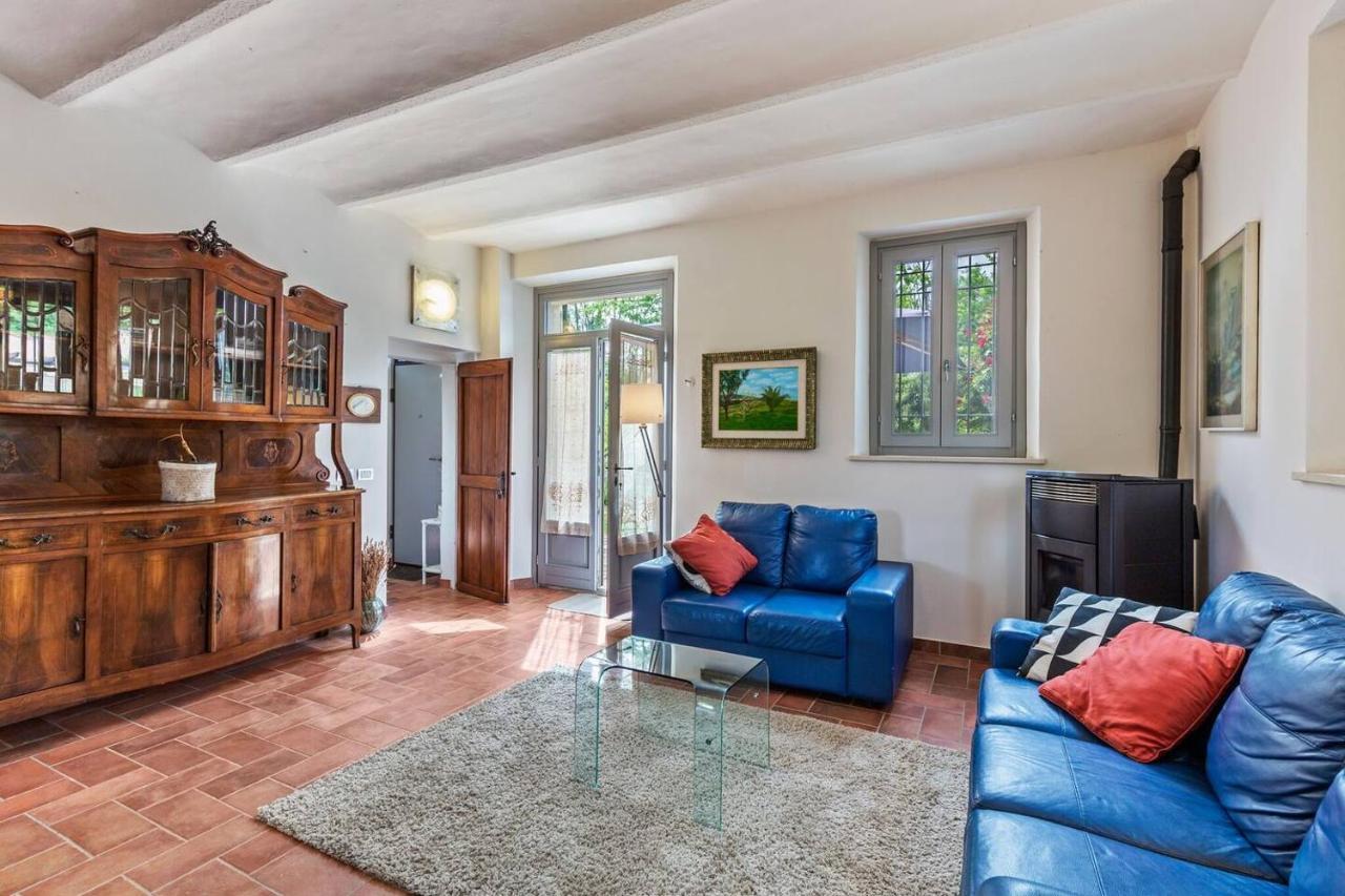 Grande Villa Storica Per Vacanze Con Giardino Privato E Piscina Ostra Eksteriør billede