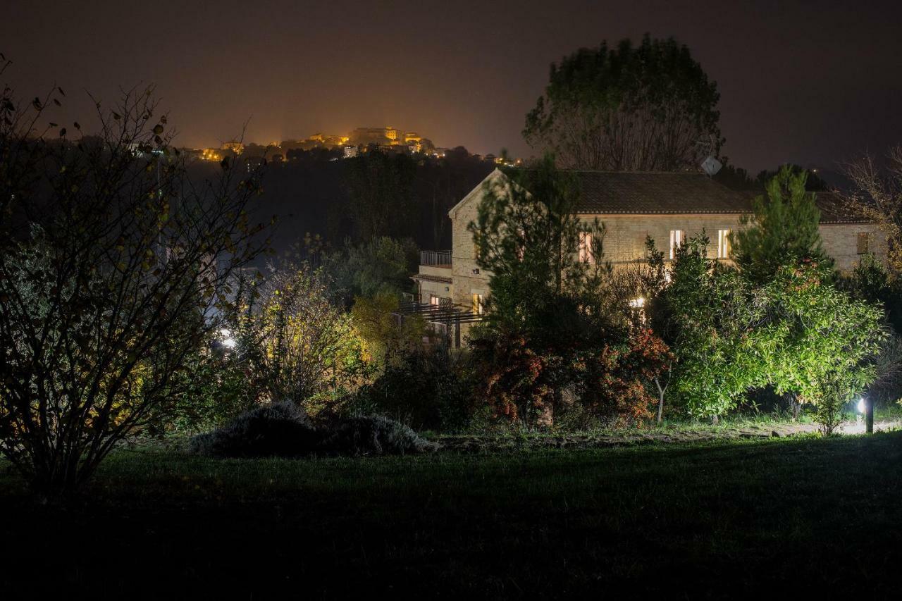 Grande Villa Storica Per Vacanze Con Giardino Privato E Piscina Ostra Eksteriør billede