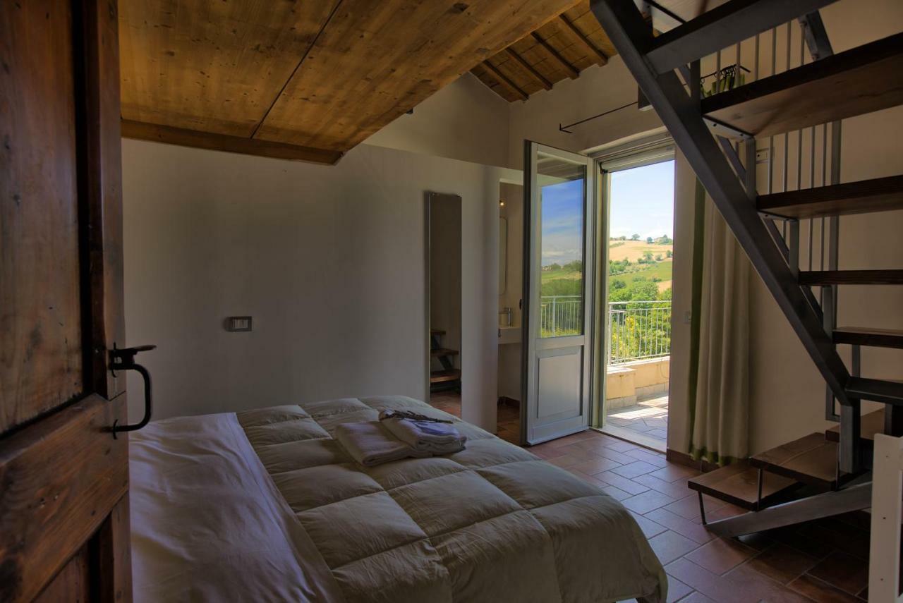 Grande Villa Storica Per Vacanze Con Giardino Privato E Piscina Ostra Eksteriør billede